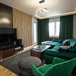 Comfortable Center Apartment *